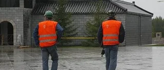 Flera missförhållanden vid Dragon Gate
