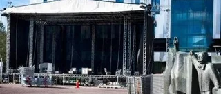Slutspurt på torget inför festen