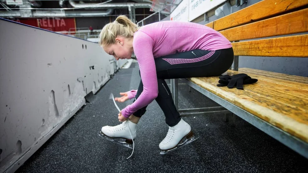 Träningsglöd. Matilda Larsson tränar konståkning 15 timmar i veckan.