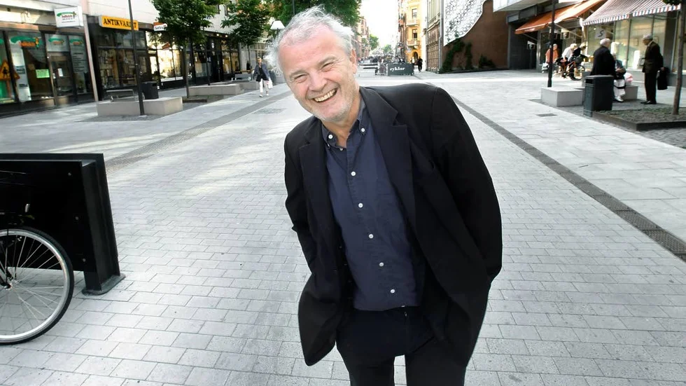 På plats. Bengt Peder Olrog, son till Ulf Peder Olrog, vid invigningen av Olrogs plats 2013.