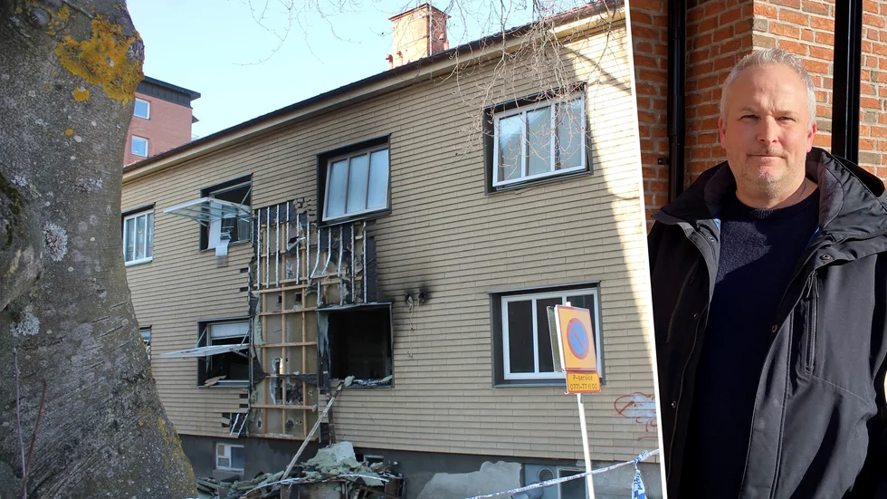 Huset på Trädgårdsgatan kan komma att rivas i förtid, efter söndagskvällens våldsamma brand. På bild syns också Tobias Lundqvist. 