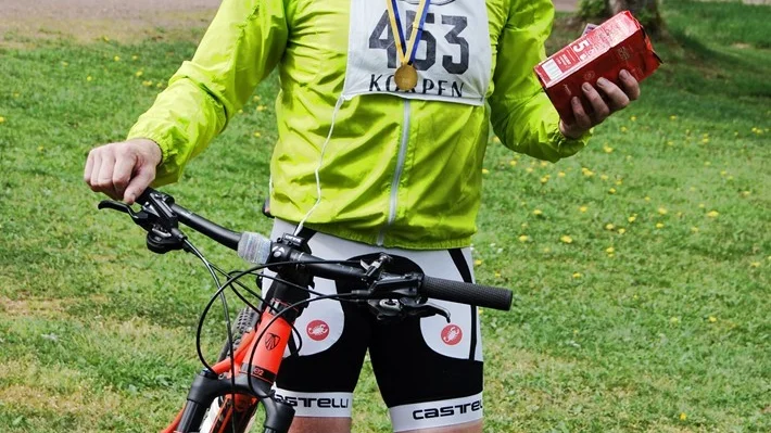 Håkan Johansson var en av dem som kämpade sig runt den 27 kilometer långa cykelrundan. Foto: Ebba Lagergren