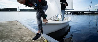 Bildextra: Vind i seglen vid Lyssnaängsbadet