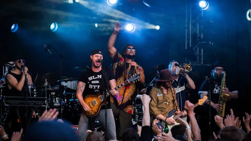 Hoffmaestro inledde sommarsäsongen på Flustret och visade varför de anses vara ett av sveriges främsta live-band.