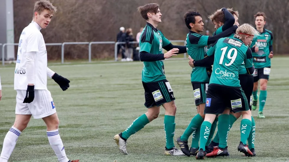 Firande? Gör ESK några mål mot VIK.