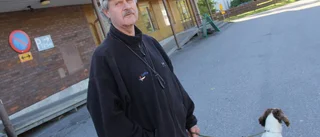 Efter stenkastningen - nu bevakas flyktingbarnens skolväg