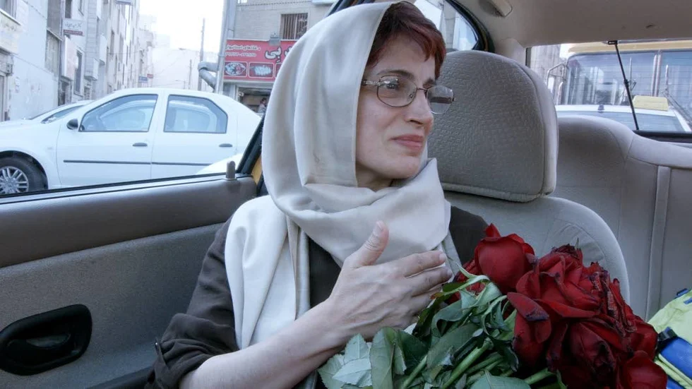 Skådespelarna i "Taxi Teheran" är gamla vänner och kollegor till regissören Jafar Panahi, som människorättsaktivisten och advokaten Nasrin Sotoudeh.