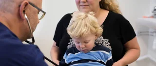 Han har blivit läsarnas egen barnläkare