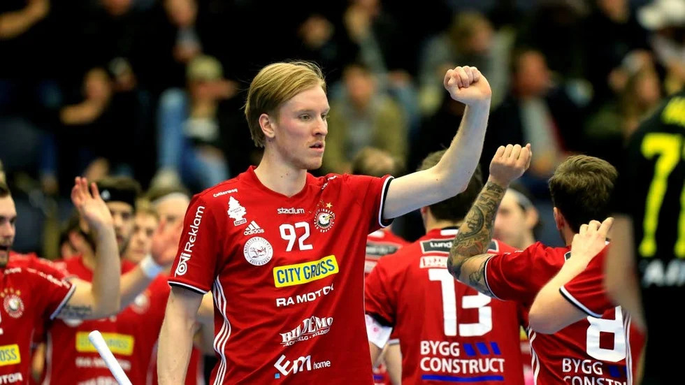 Tillbaka. Alexander Rudd har fått klartecken från Storvretas styrelse att börja träna med laget igen.