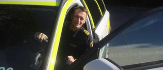 Polisen som basar vid militärövning