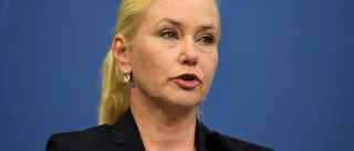 Regeringen smiter från sitt ansvar