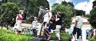 Turisterna har hittat till stan