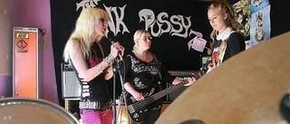 Tierpsband debuterar i högt tempo