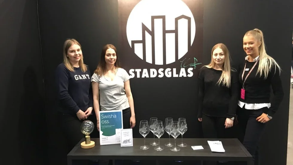 På plats. Stadsglas UF är på plats för att representera Norrbotten under SM.