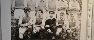 Han ställer ut fotbollshistoria