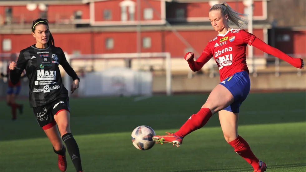 Lydia Vaggelyr hoppas att det ska lossna på allvar framåt för Boren när de gästas av IK Tun. 