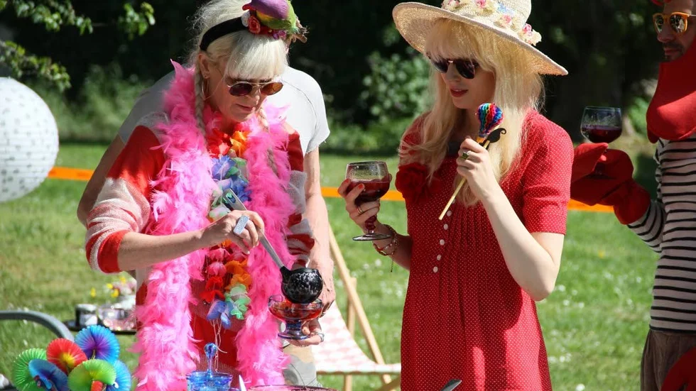 Kajsa Grytt och Amanda Jenssen.