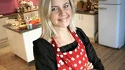 Liselotte Forslin , matstylist , m.m matkommunikatör
Skribent i UNT, matskribent