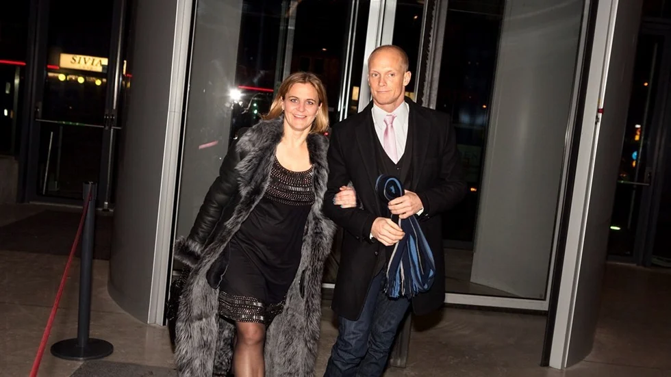 Bilsportgala på UKK. Tina Törner med danspartner Tobias Karlsson.