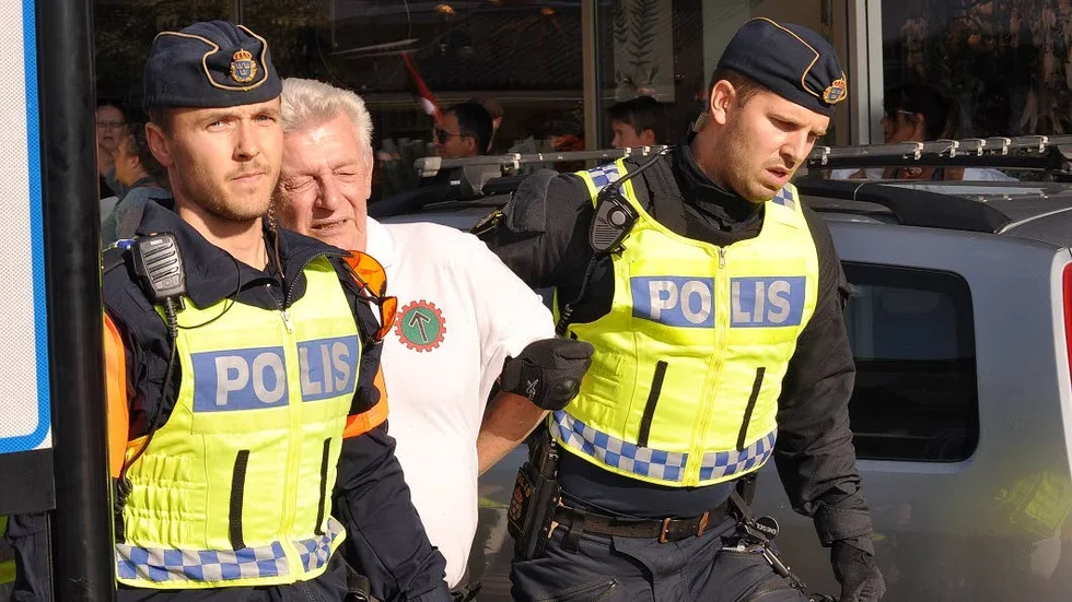 Bo Nilsson dömdes av tingsrätten för misshandel och hets mot folkgrupp. Domen överklagades till hovrätten som mildrar misshandeln till ringa.