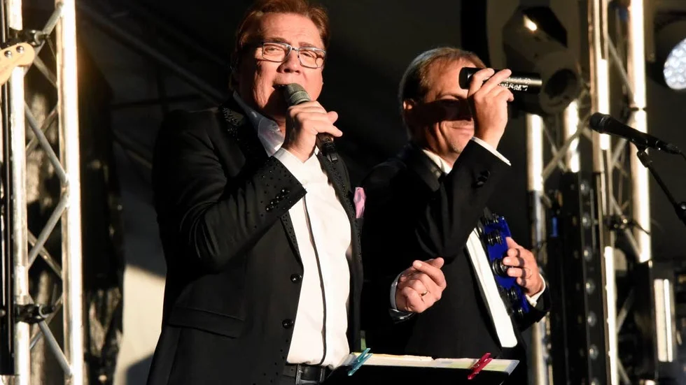 Vikingarna med Christer Sjögren på Sommarfesten.