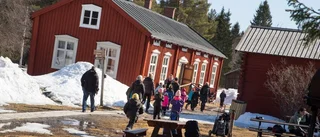 Barnen påskmyser på Hägnan
