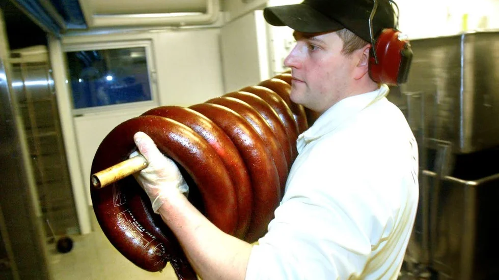 2005. Magnus Kvickström i aktion i fabriken.