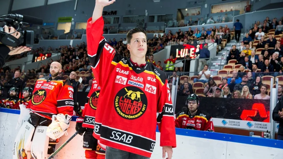 Arttu Ilomäki kan vara redo för spel redan till CHL-premiären.