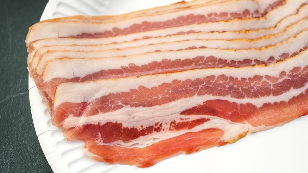 14 009 paket bacon såldes i Riksgränsen under påsken. Det motsvarar minst 2 ton bacon, förmodligen rätt mycket mer.
