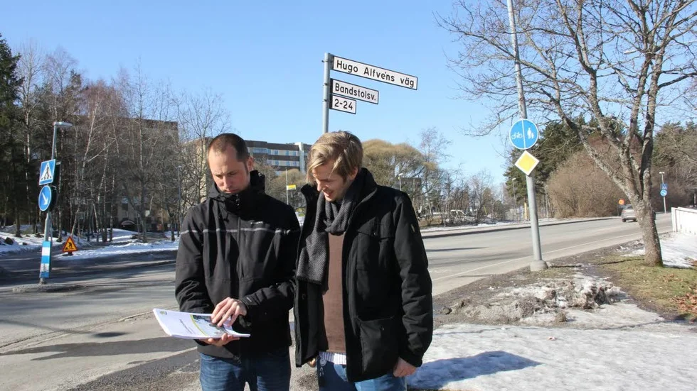 Erik Pelling och Örjan Trapp på Bandstolsvägen.
