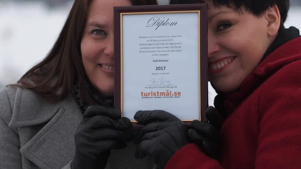 Canilla Enskär och Hanna Björk projektleder webbplatsen Visit Knivsta.