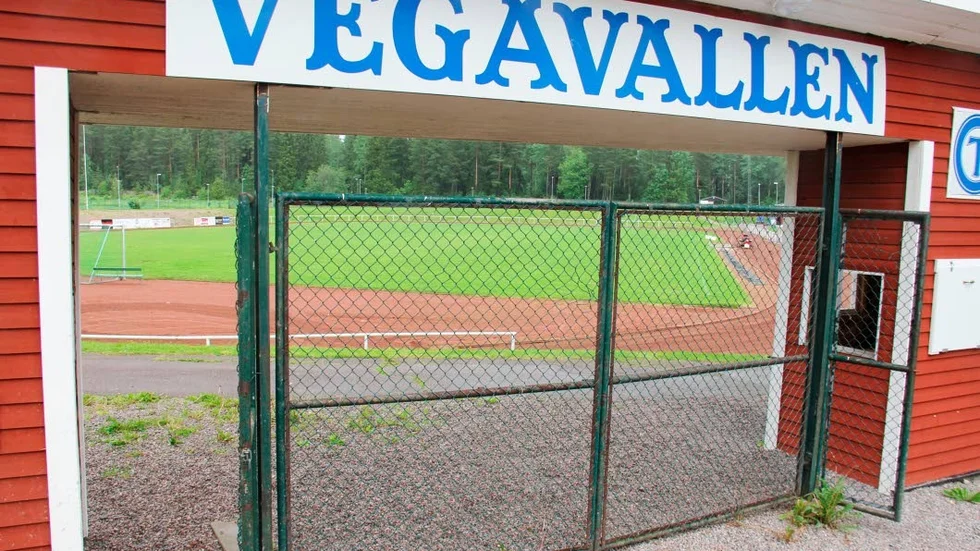 Livesatsning. Nu visar vi upp Fotbollsuppland och tar oss till arenor som Ekebyvallen, Vegavallen, Engvallen, Österängen, Stenhagens konstgräs, Rasbo IP, Tallarna, Tallparken och Valsätra IP.