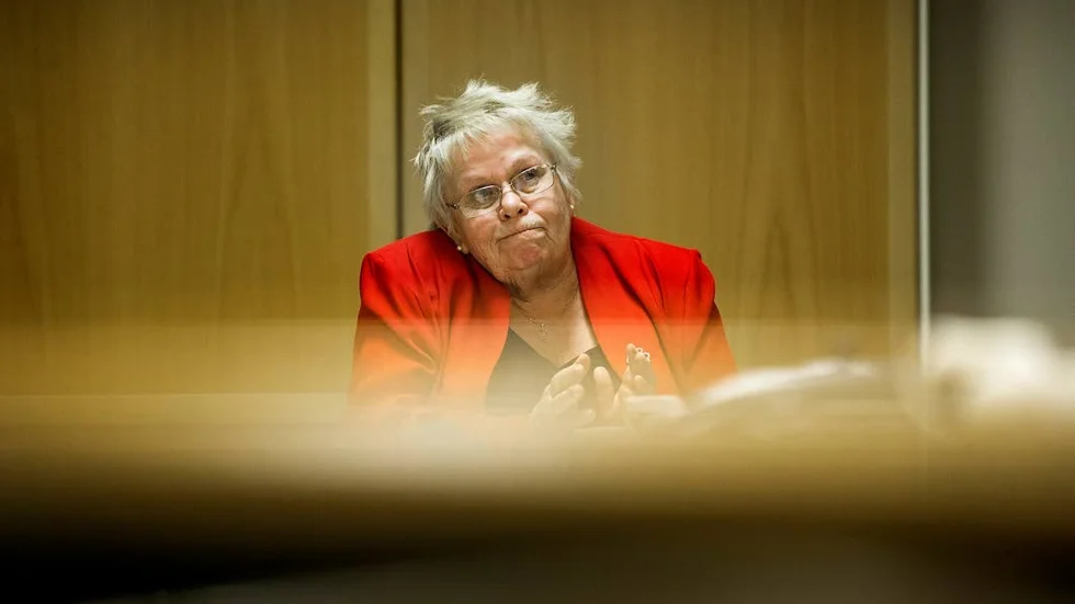 Kerstin Björck Jansson (C) har varit socialnämndens ordförande i Östhammars kommun de senaste tolv åren, och har tidigare aviserat att hon inte ställer upp för en ny period. Nu meddelar hon att hon lämnar partiet av besvikelse.