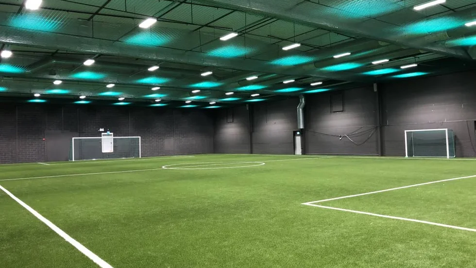 Den nya hallen går i gröna färger.
