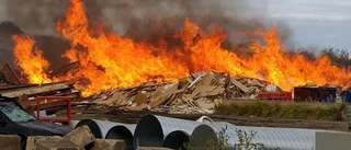 Brand i industriområde