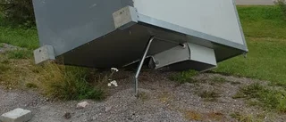 Nöd-vändig toa vält under helgen
