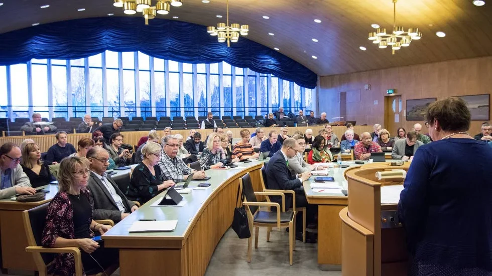 Om ett Luleåförslag uppnår 77 röster tas det upp i kommunfullmäktige där det beslutas om förslaget ska beredas vidare i en nämnd eller ej. Förslaget om en skatepark i Sunderbyn har tagit sig över gränsen och hade under fredagen 193 röster.