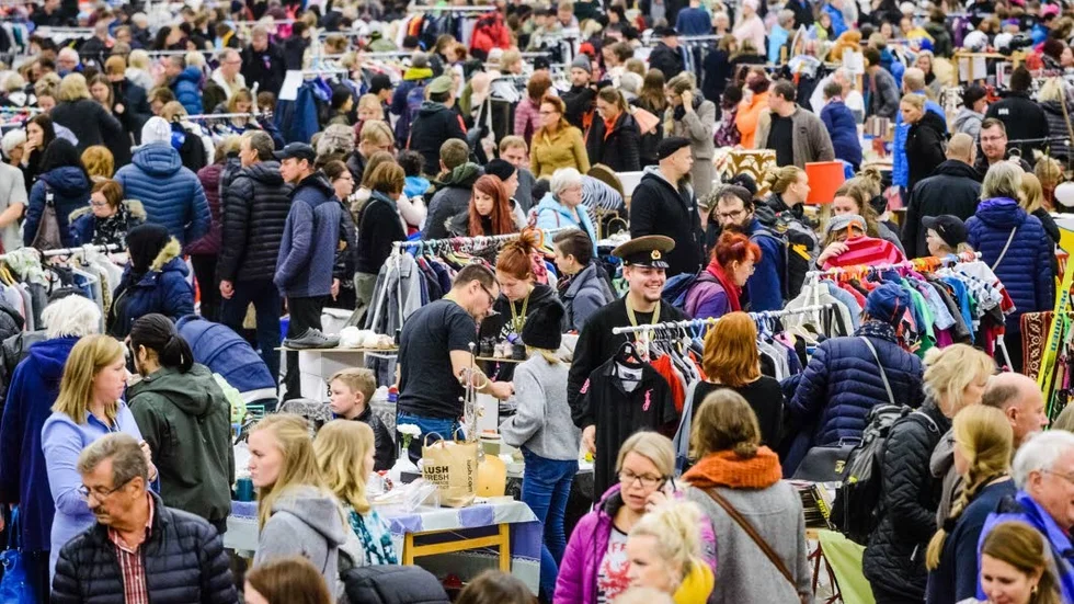 Det var mycket folk som hade tagit sig till Arcushallen för att fynda.