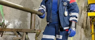 Elin är diamantborrare i gruvan