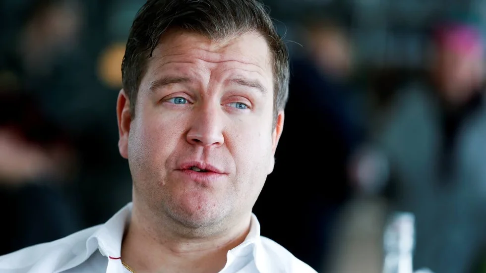 43-årige Mikael Fahlander byggde upp en förmögenhet i assistansbranschen och är mannen bakom Barents Center-planerna. Nu försätts han i personlig konkurs.