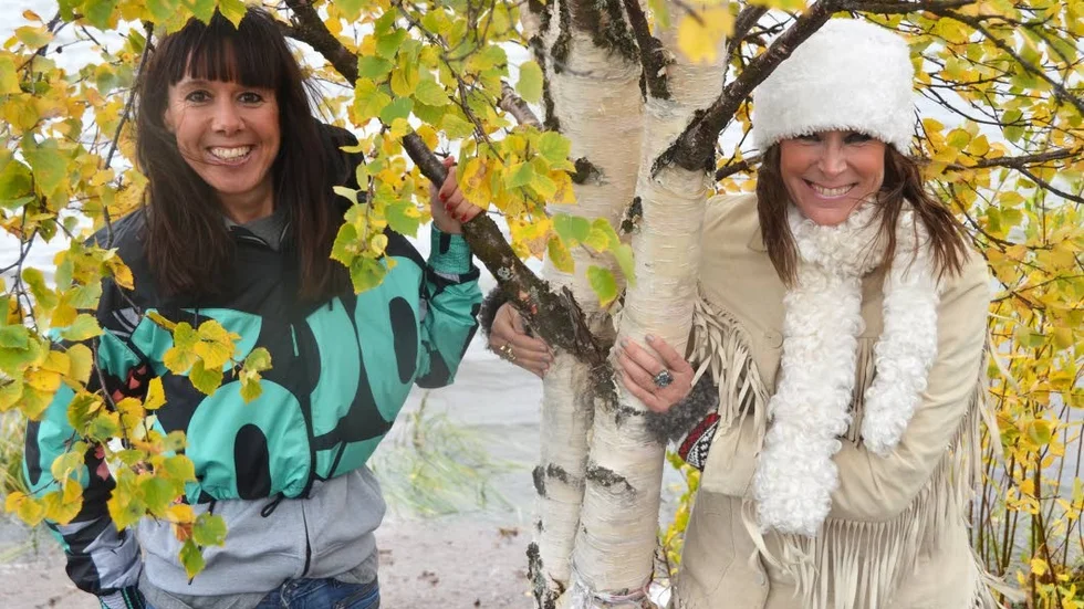 ”Daglig motion är jätteviktigt för att må bra” säger Johanna Nilsson och Katarina Burman som vill öka möjligheterna för barn och vuxna att röra sig i skolan och på arbetet.