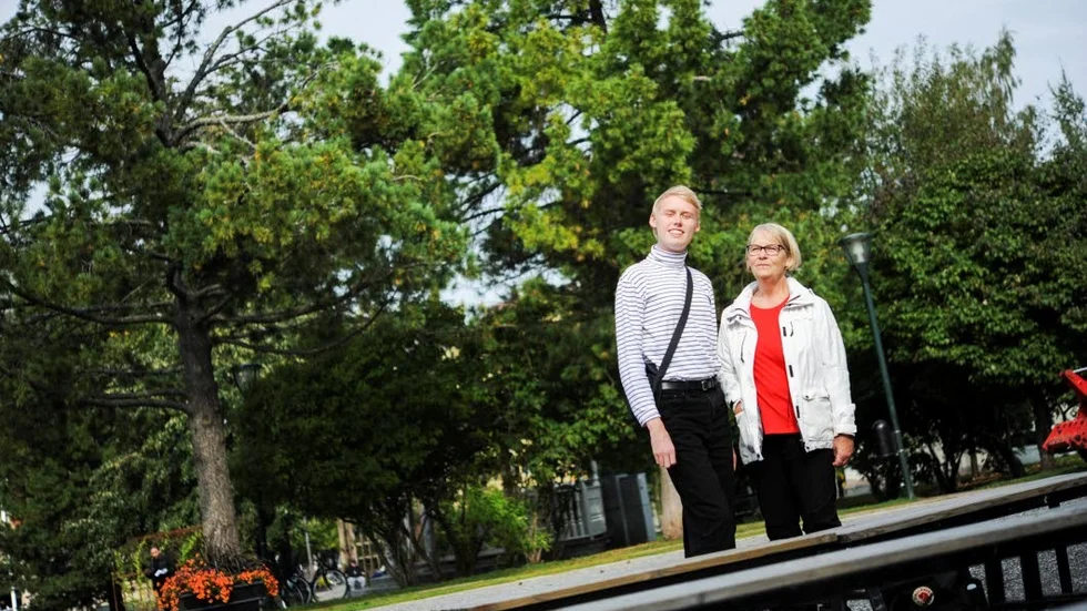 Ingmari Åberg 69, och Axel Sandberg 19, visade sig tycka väldigt lika i många politiska frågor.