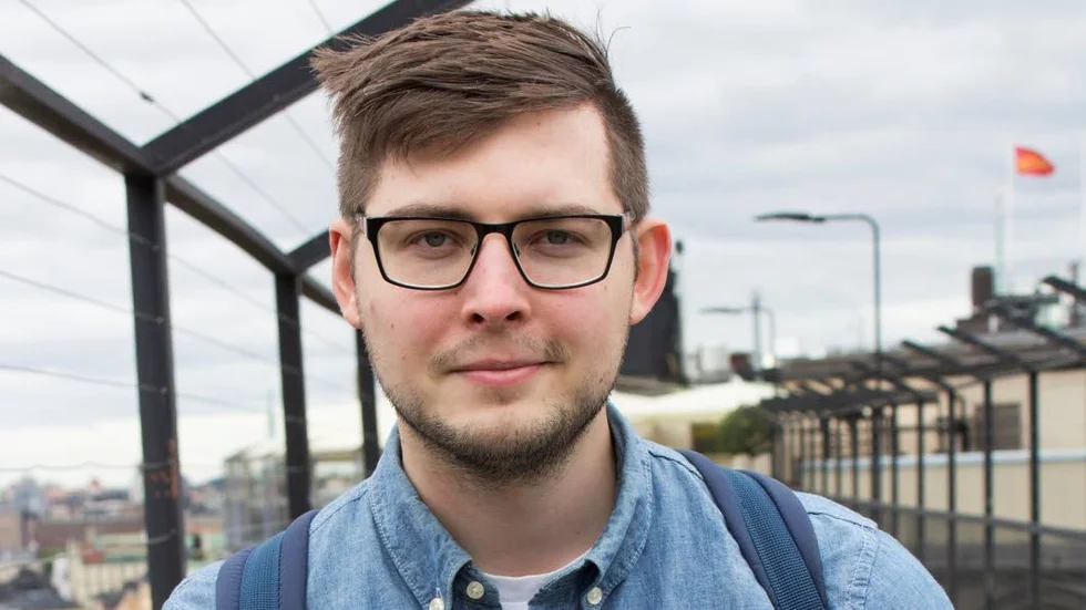 Mattias Thorwid från Luleå är finalist i tävlingen Årets Glasögonbärare.