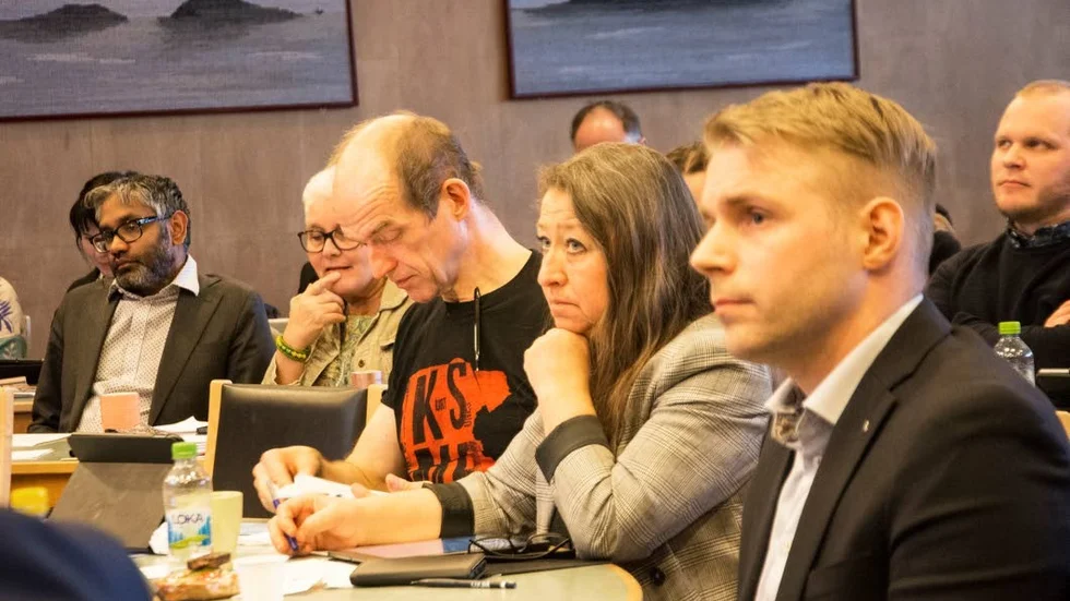 Delar av oppositionen; närmast Thomas Söderström (L), Carola Lidén (C) och Bertil Bartholdson (V).