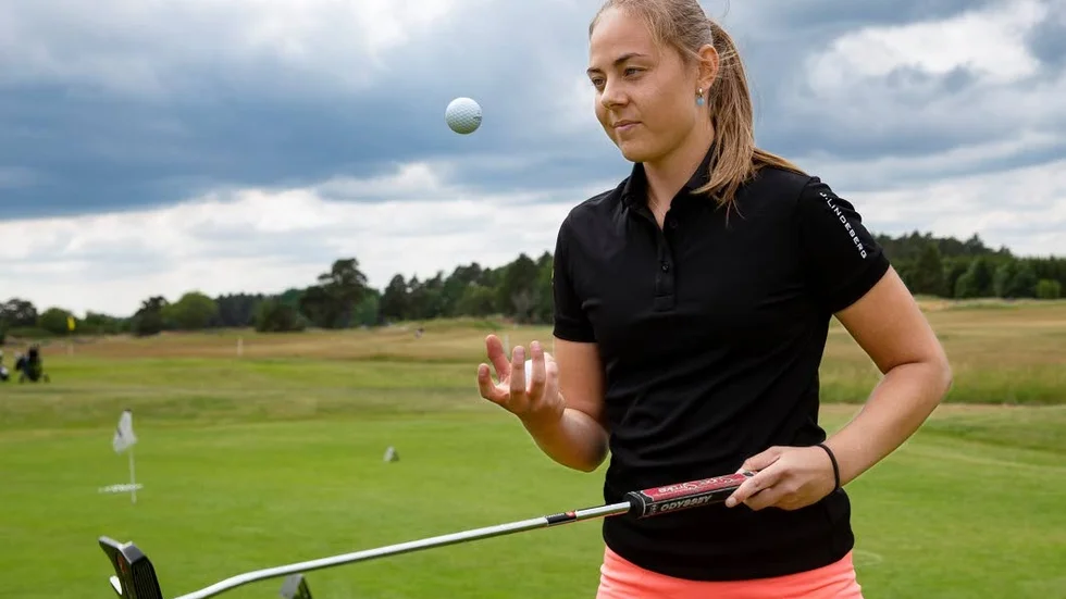 Föruom Annika Invitational Europe väntar flera andra tävlingar för Alice under en hektisk sommar, bland annat gör hon debut i lag-SM där Upsala GK spelar i elitserien