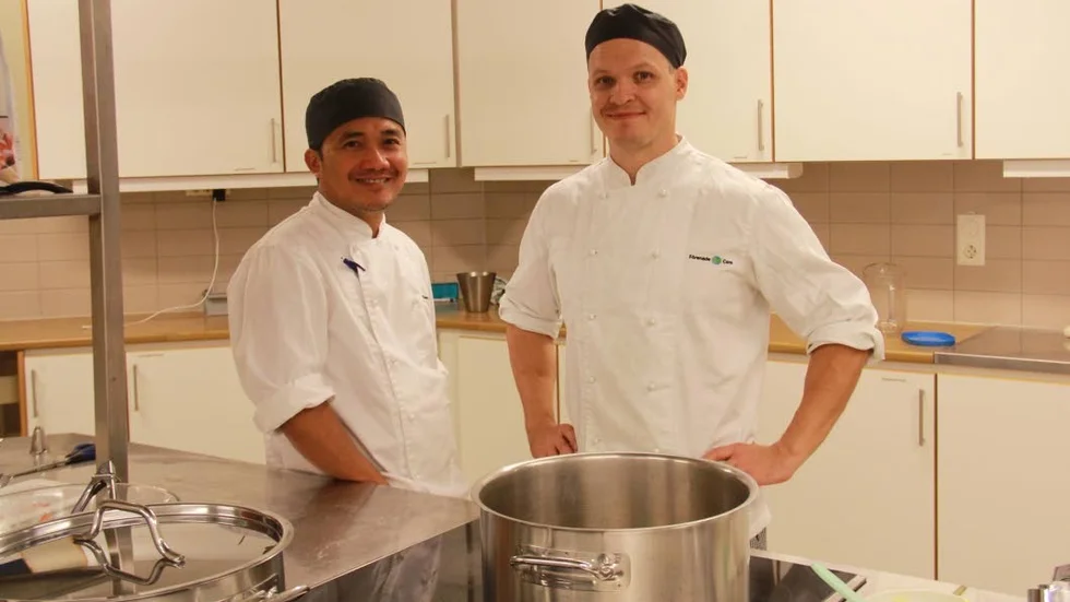 Vicente Esteves och Daniel Forsberg är två av kockarna på Vilhelms gård, som knep fjärdeplatsen i kategorin Årets kockar i White Guide Senior 2018.