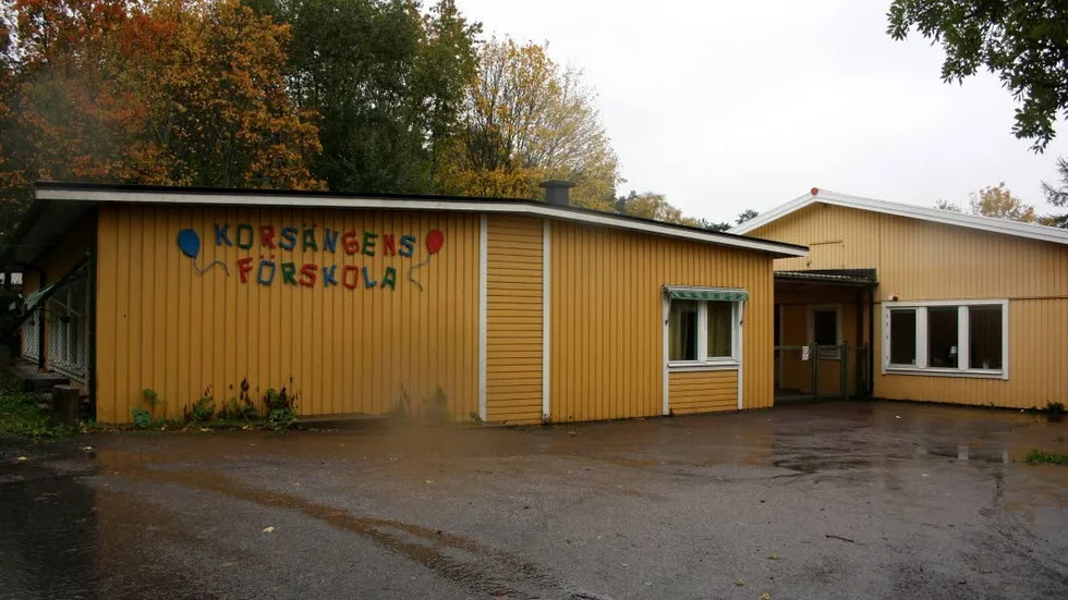 Den gamla mögelangripna förskolan i Korsängen evakuerades, och nu ändras detaljplanen så att en ny förskola ska kunna byggas.