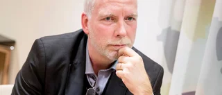 Backgård anklagar Öberg för politiskt fulspel