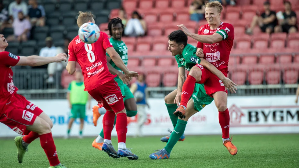 Valentin Alvarez och Henrik Millbert fick nöja sig med var sin poäng i derbyt.