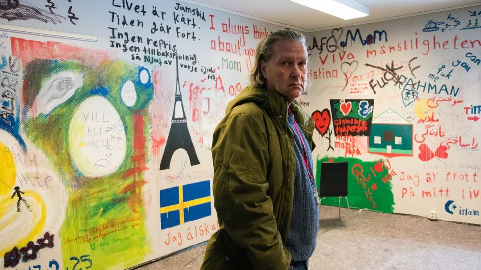 Konstrum. I detta rum har ungdomarna som bor på Nordkalottens hem för ensamkommande fått uttrycka sig. "Jag har inte lagt mig i vad de gör eller skriver. Det är en plats för deras egna berättelser", säger Lars Lundkvist.